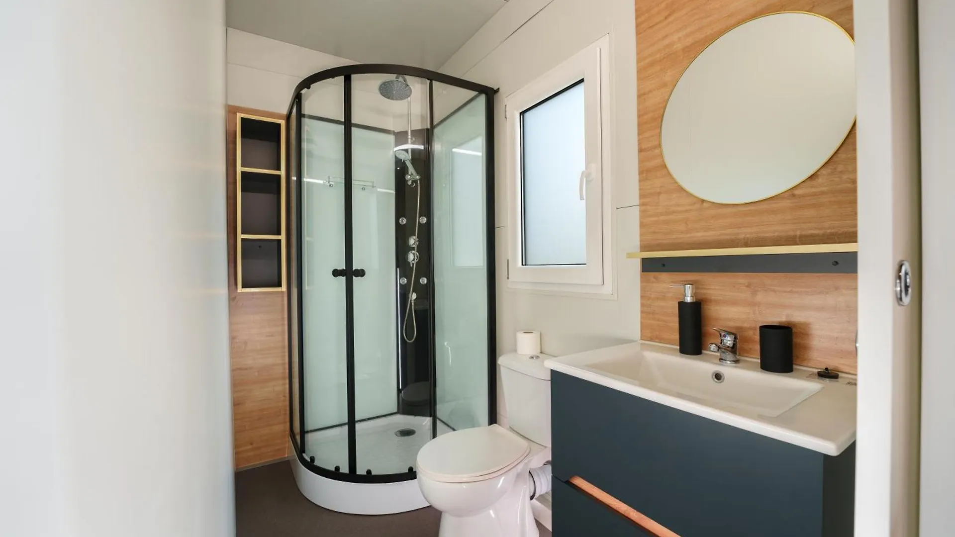 Nyaraló Vista Mobile Homes Pakoštane Horvátország