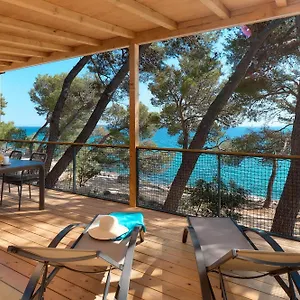 Pine Glamping Homes Üdülőpark